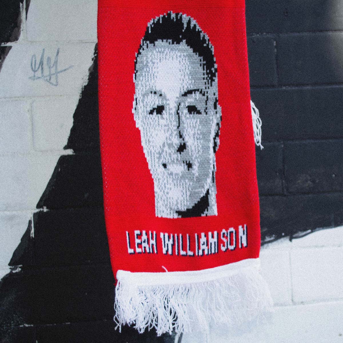 Leah Williamson Player Scarf